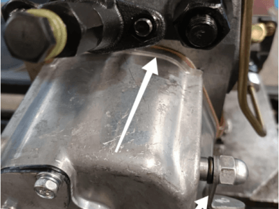 How to adjust the pressure relief handle when the car is shaking